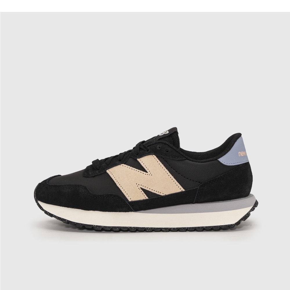 New Balance 237 Sneakers - Picture 2 of 13